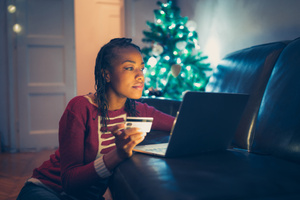 Holiday ecommerce security threats to watch out for (and how to protect yourself)