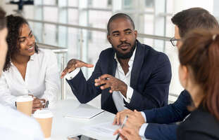 Internal Knowledge Base: What it is, how to use it, and how to create one