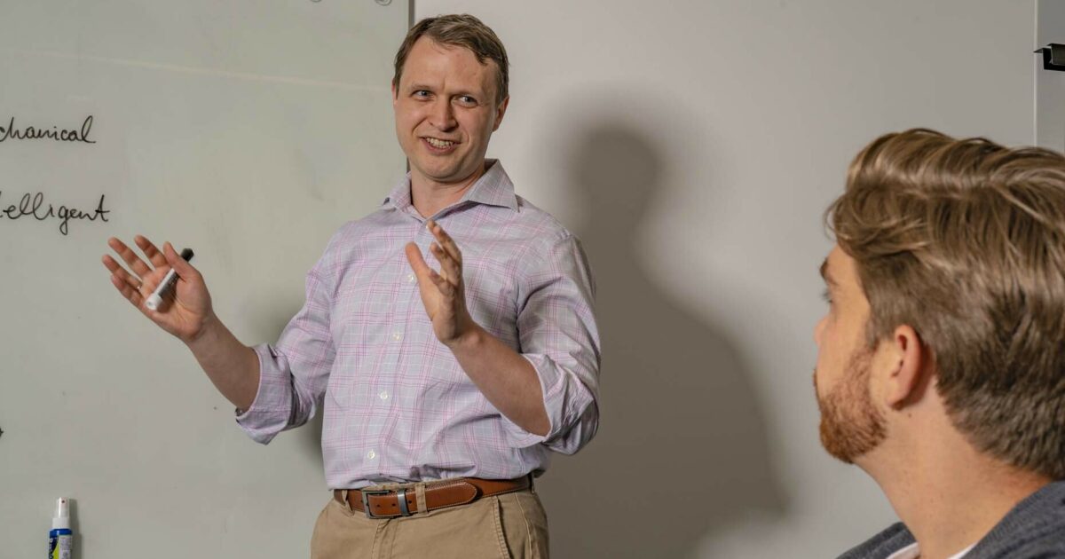 How to structure your 1:1s to make them more productive (and enjoyable)