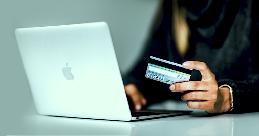 Average Order Value: 10 Ways to Get Customers to Buy More