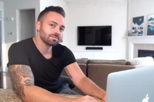 How to Include User-Generated Content in Your Emails