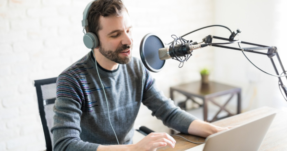 What You Need to Know About Starting a Podcast 