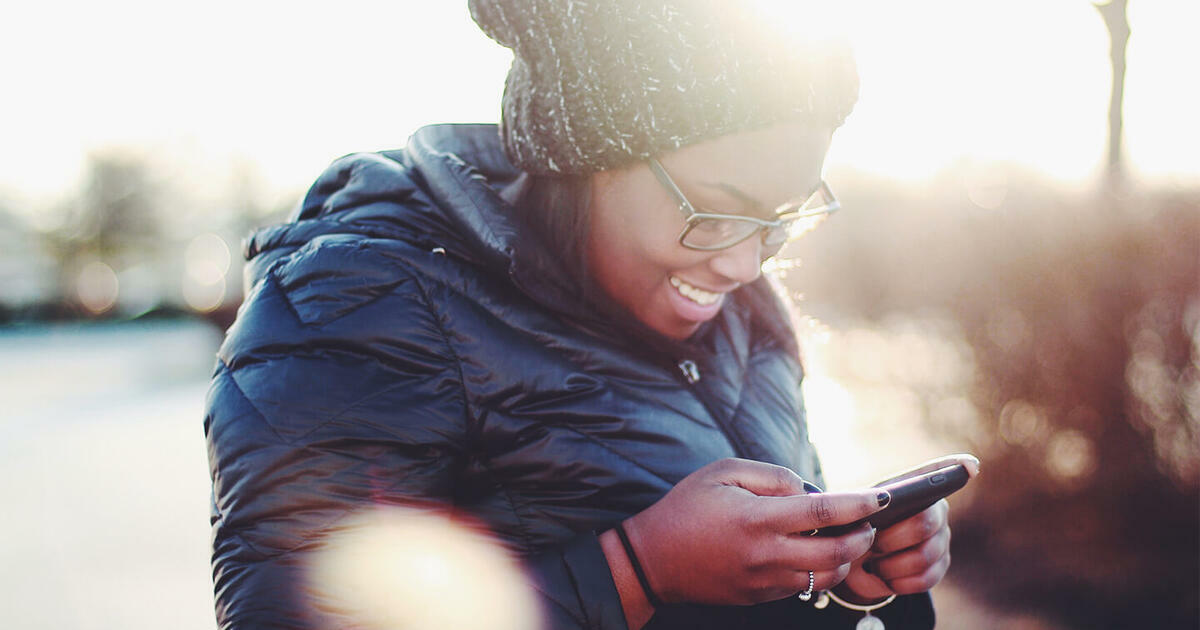 Social Media Marketing Costs vs. Text Message Marketing Costs: Which Drives the Highest ROI?