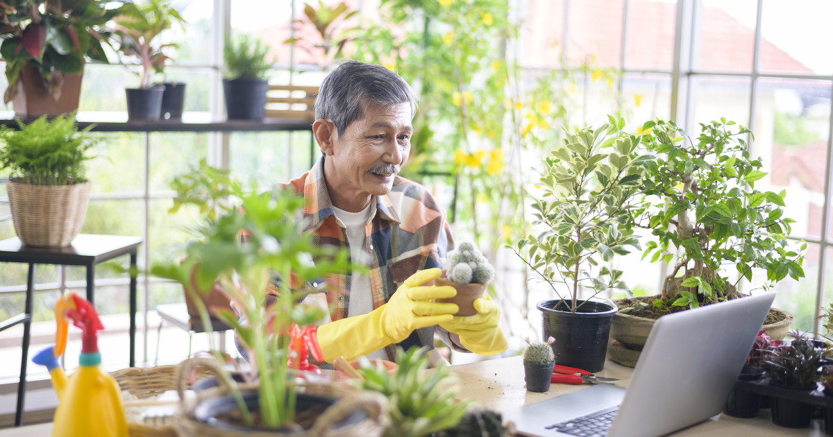 Livestream Shopping Is Having A Moment: How You Can Get Started