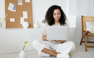 15 Compelling Reasons to Start a Small Business Today