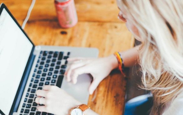 8 of the Best CRMs for Small Businesses in 2022