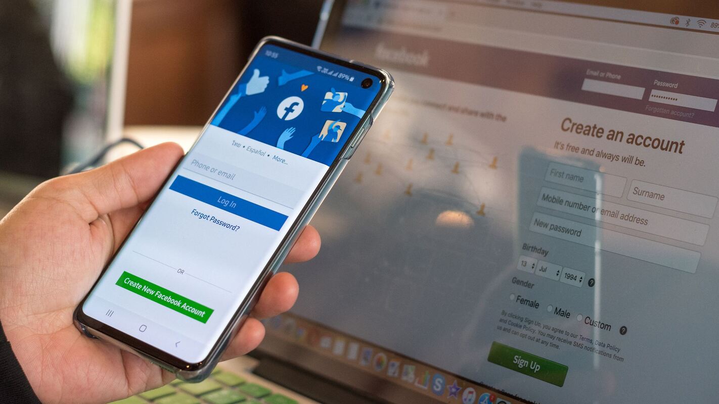 11 Essential Facebook Analytics Tools for Effective Marketing Insights