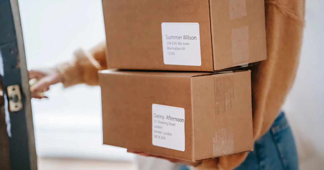 Shopify Shipping vs. ShippingEasy: What Should You Use for Your Ecommerce Store?