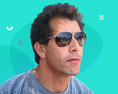 Guy, Angel Investor, uses Spike to keep information flowing