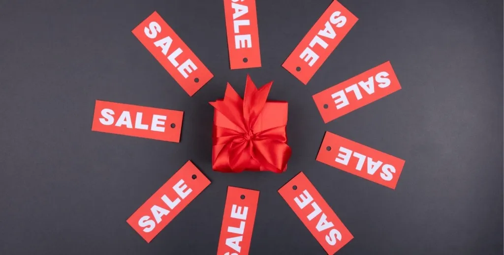 Avoid the Post-Holiday Sales Slump: 11 Tips to Increase Sales for Your Small Business