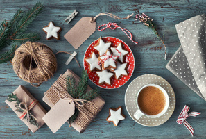 5 Easy Holiday Promotions that Drive Traffic and Boost Sales