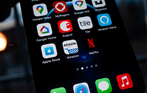 Alibaba vs. Amazon: Should I Sell on Amazon or Alibaba?