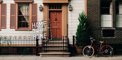 How to create a homepage design for focus and clarity