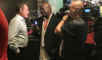 How to Choose a Livestreaming Platform: Tips from Pro Football Hall of Fame