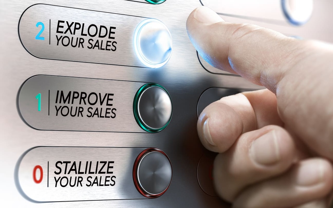 Lessons From the Frontlines: How to Exceed B2B Sales Targets During Shifting Environments -