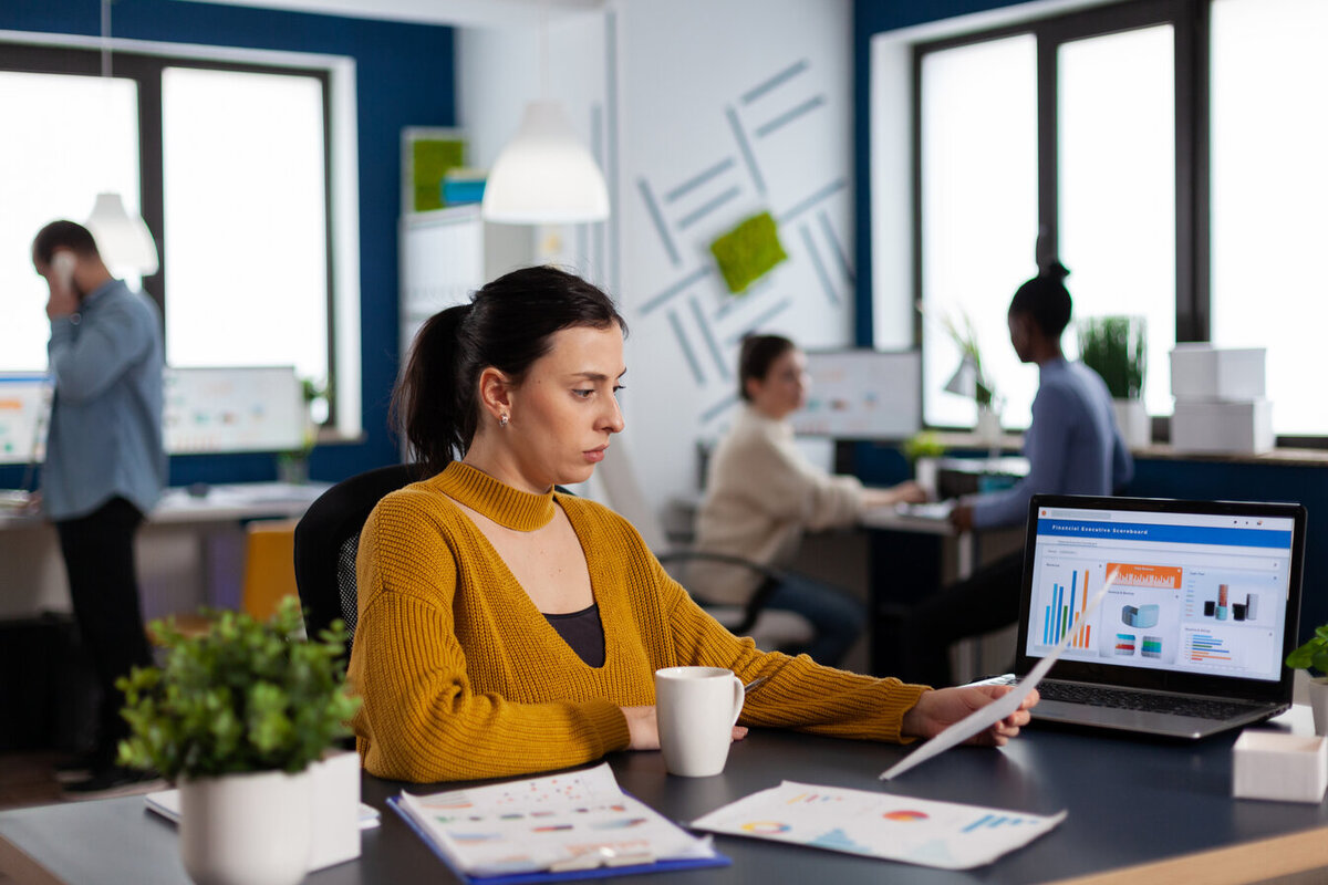 Building a business case for a financial services intranet