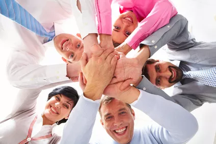 Increase Channel Partner Sales: 8 Ways to Motivate them to Sell More