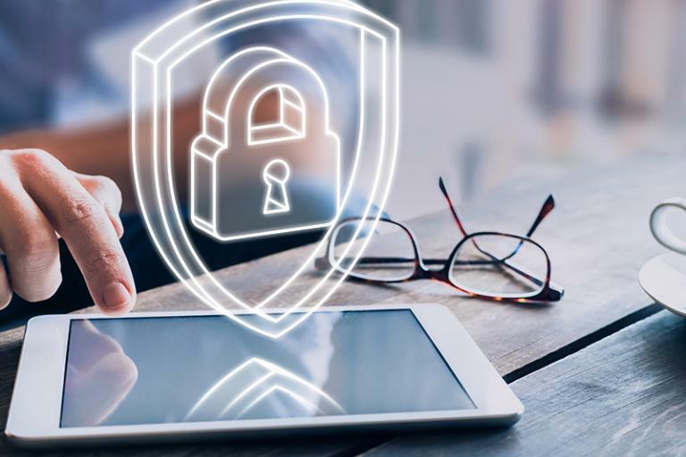 Protecting Mobile Banking Apps against the Recent PayPal Android Trojan and Android Accessibility Abuse