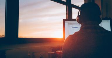 How to Cold Call: Tips, Tools & Tactics