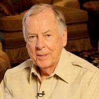  T. Boone Pickens