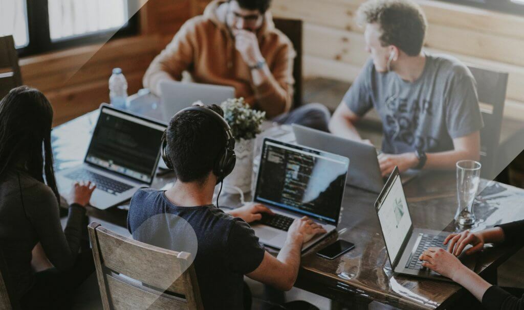 Affiliate Networks vs. Affiliate Marketing Programs: Everything You Need to Know