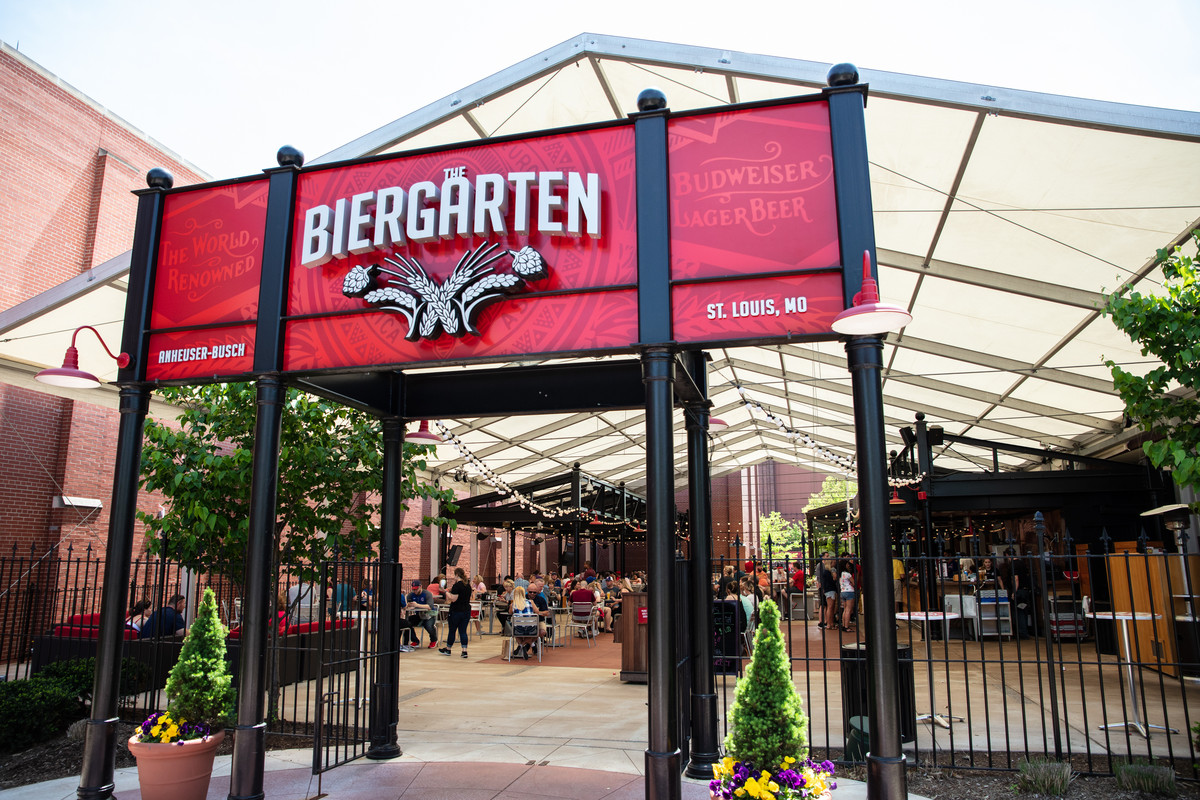 How Self-Serve Ordering Helped Anheuser-Busch's Biergarten Boost Order Value by 32%