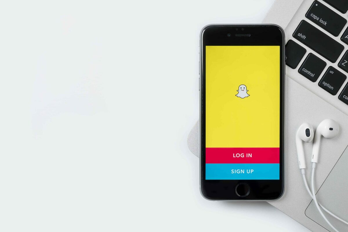 Social Media In Fashion: How To Create A Winning Strategy With Snapchat