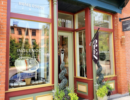 Starting My Business as a Side Hustle Helped Me Succeed