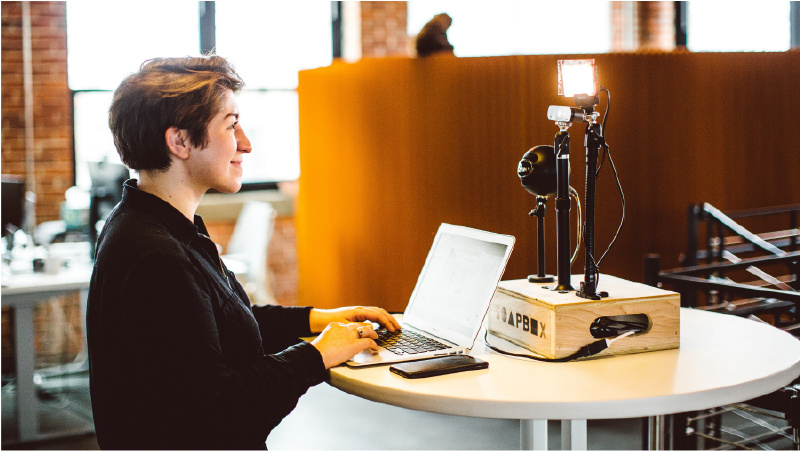 Hey, HR! Here Are 5 Ways to Use Video for Your Comms