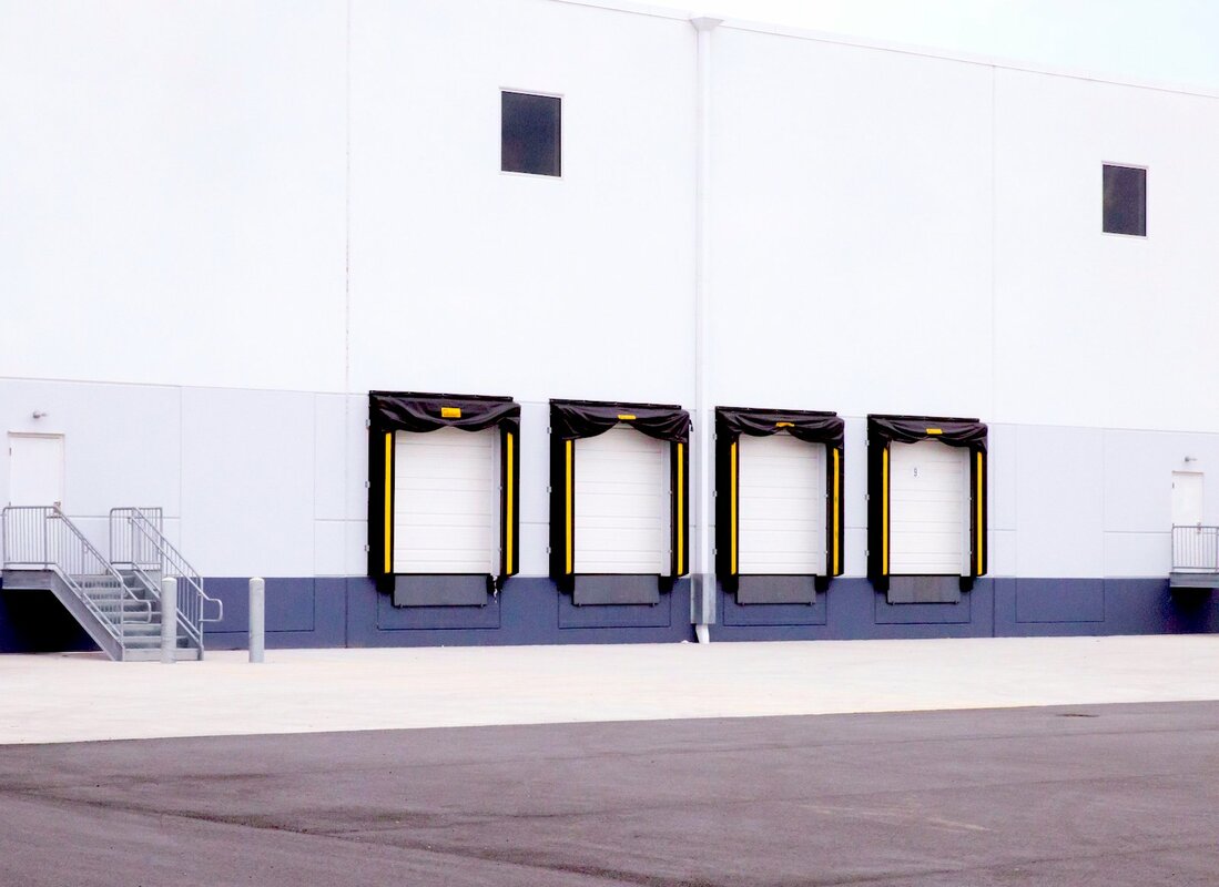 A Guide to Inbound and Outbound Logistics Processes