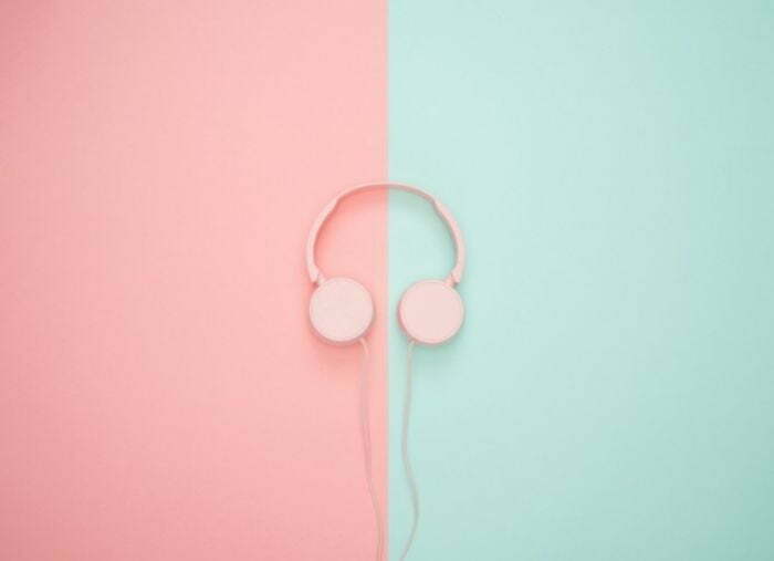 Why & How to Use Music in Ads (Without Getting Sued!)