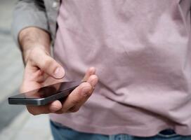 How messaging apps help connect immigrant and diaspora communities