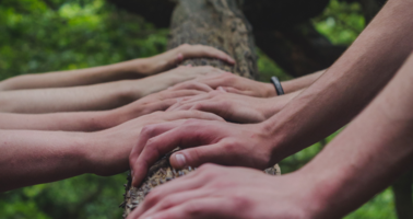 6 Change Management Hacks for Sales and Marketing Alignment that Lasts