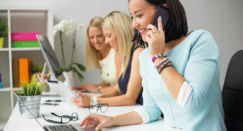 What Makes A Good Salesperson? 10 Reasons Why Sales Teams Fail