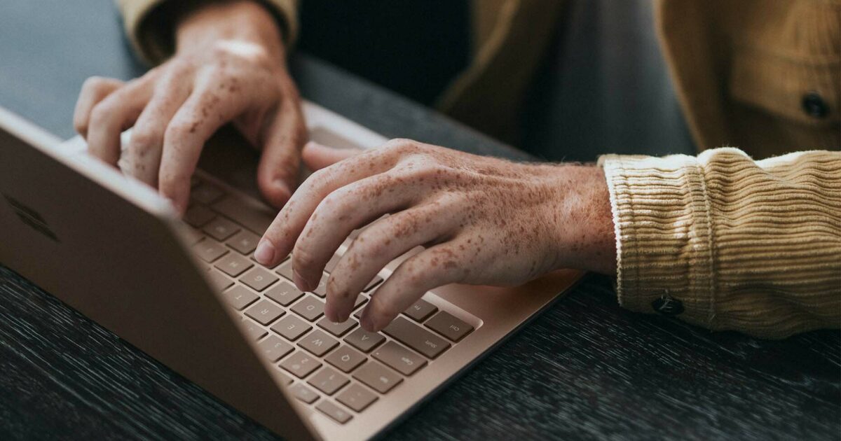 Email tracking software benefits