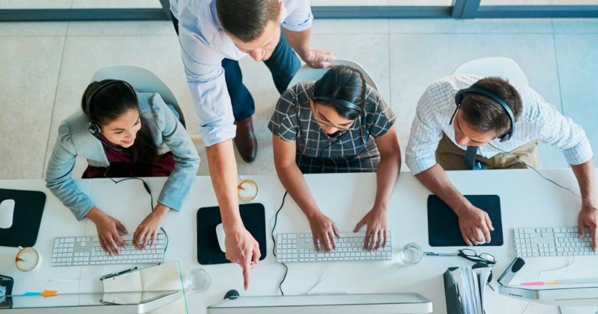 7 ways to update your sales playbook in q4