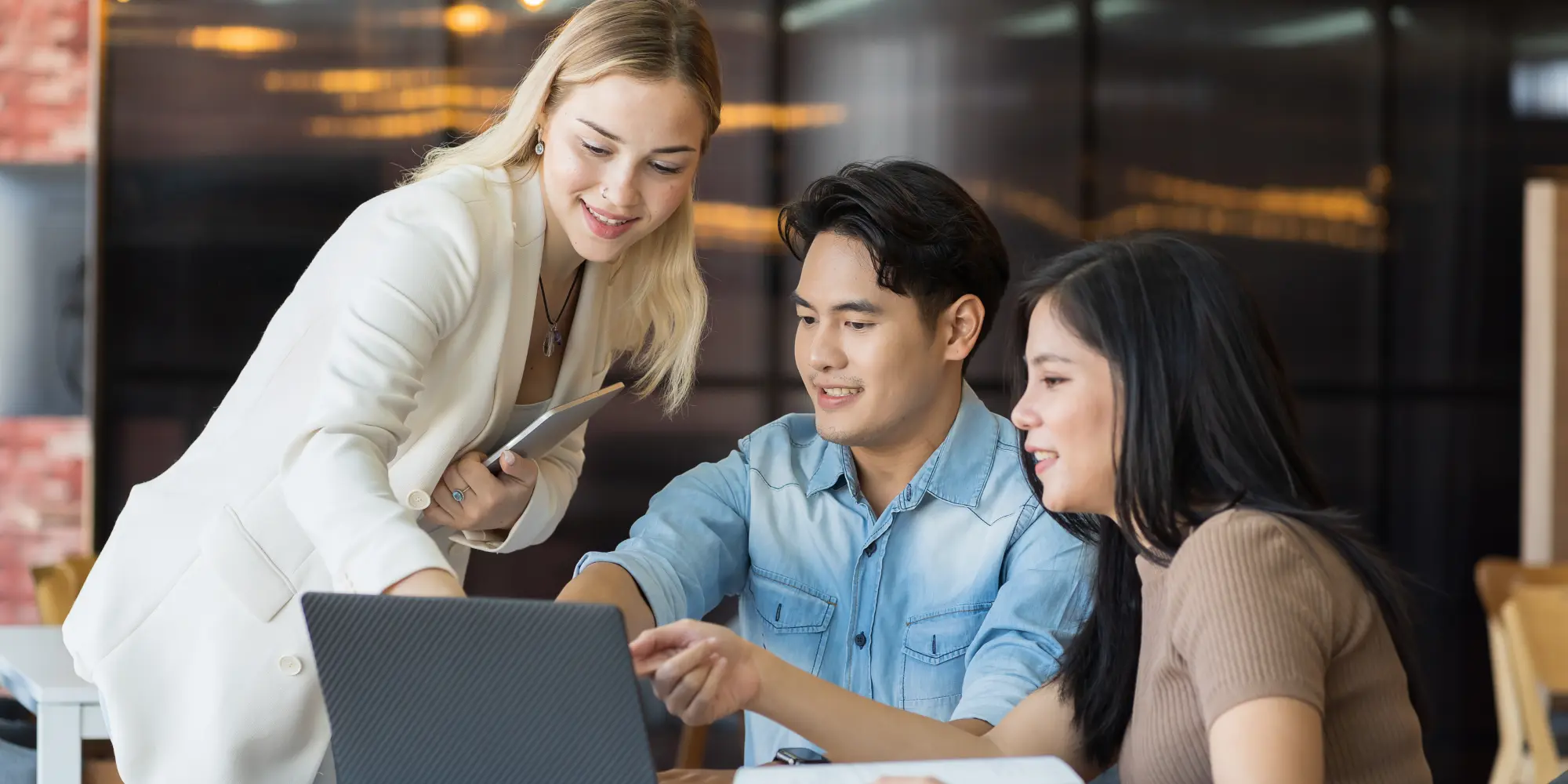 Better together - using Adobe Experience Platform to improve your cross-functional team's outcomes