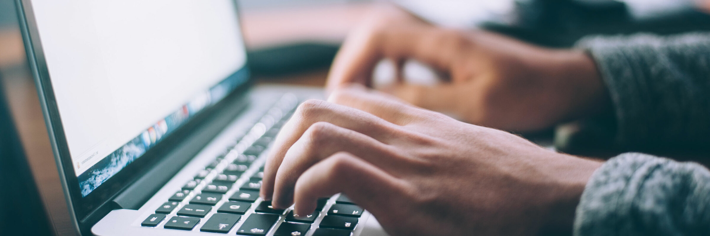 20 of the most important Mary Meeker slides for mobile marketers