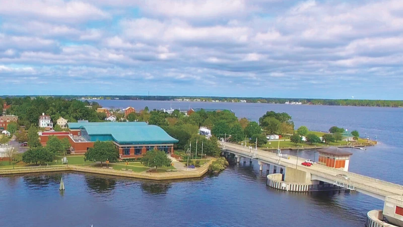 Meet, Eat, and Retreat at the New Bern Riverfront Convention Center | Cvent Blog