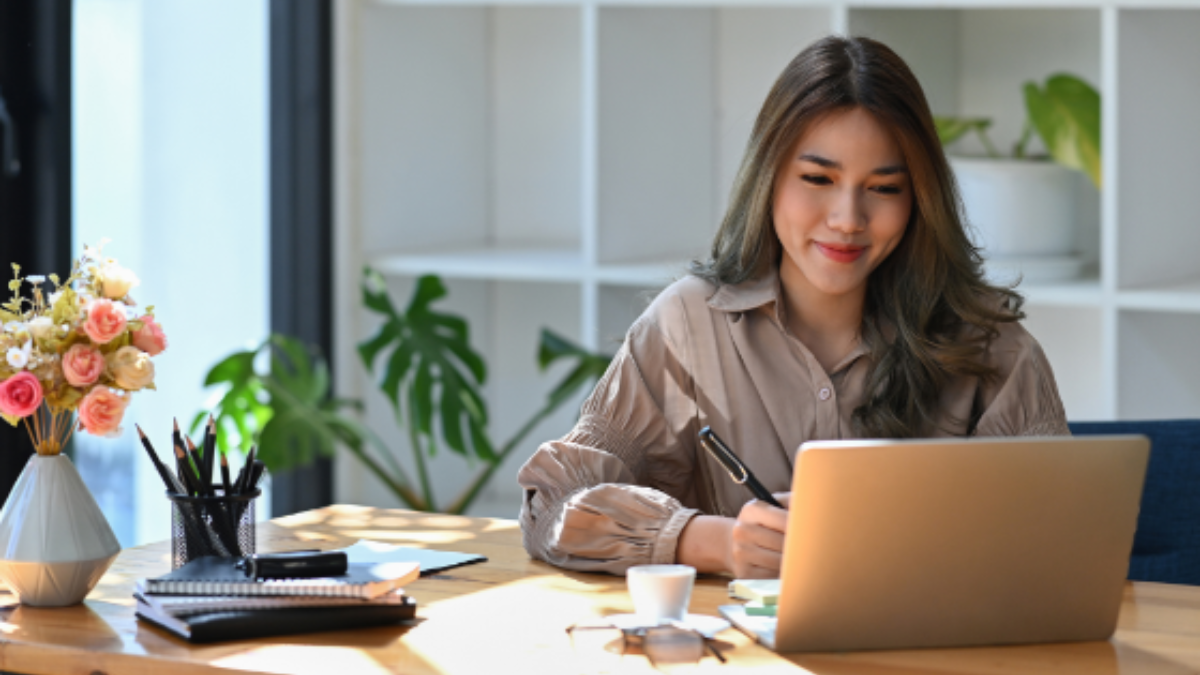 How to choose the right channel to connect with customers