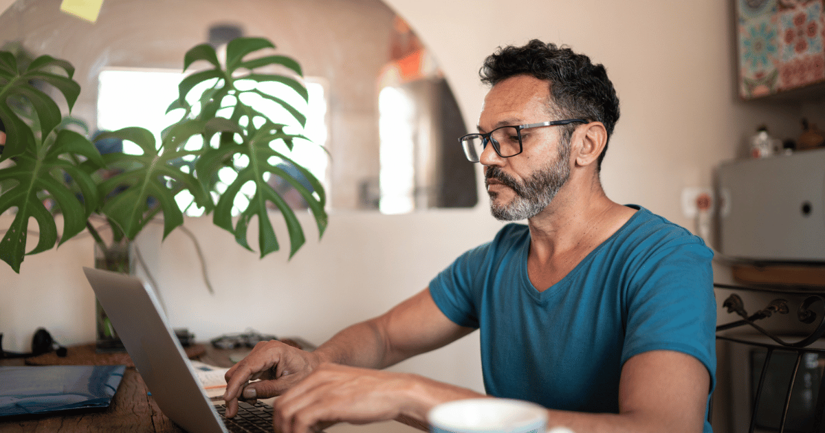 A Quick & Easy Guide to Sending Mass Email in Outlook