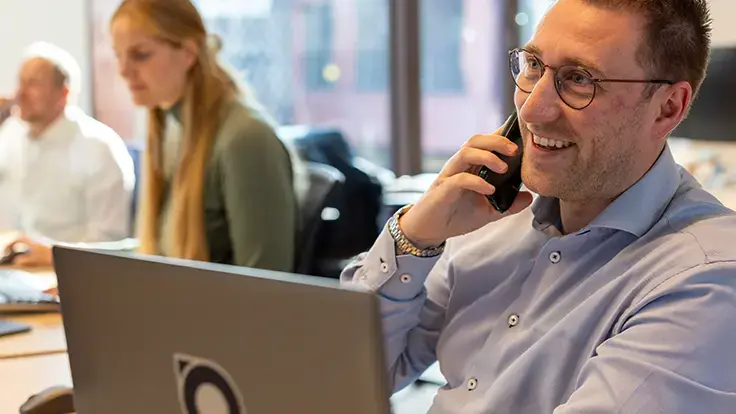 The smart B2B CRM buyer's guide