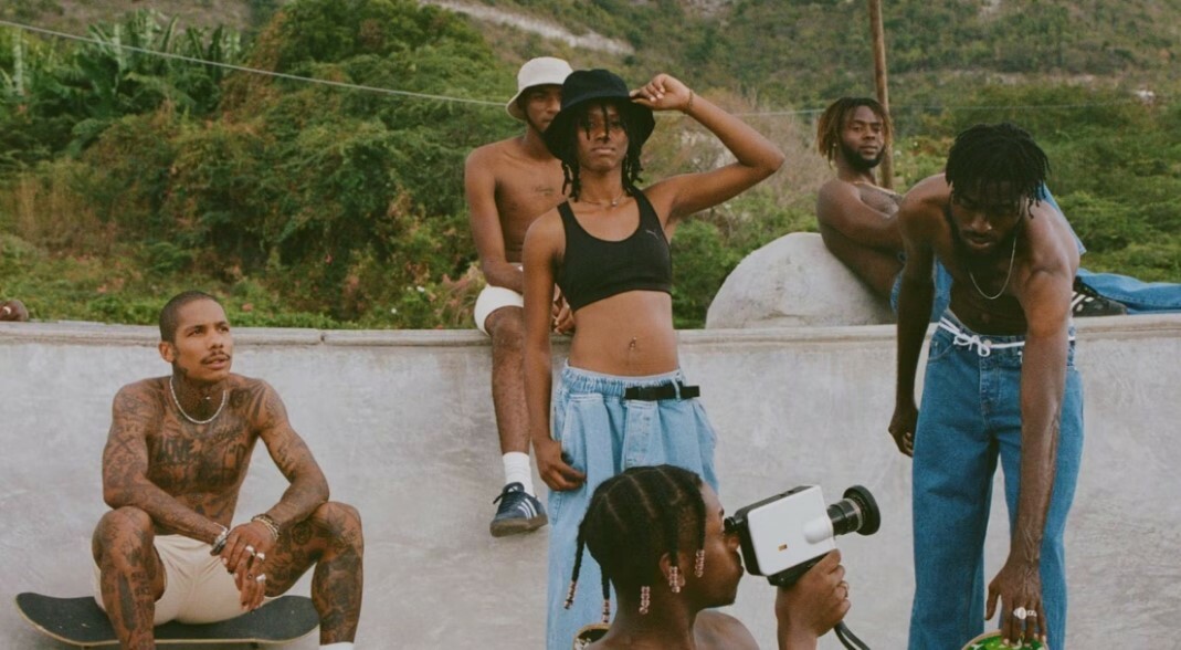 boohooMAN Sees Up to 25x ROI From CDP-powered SMS Campaigns With Bloomreach