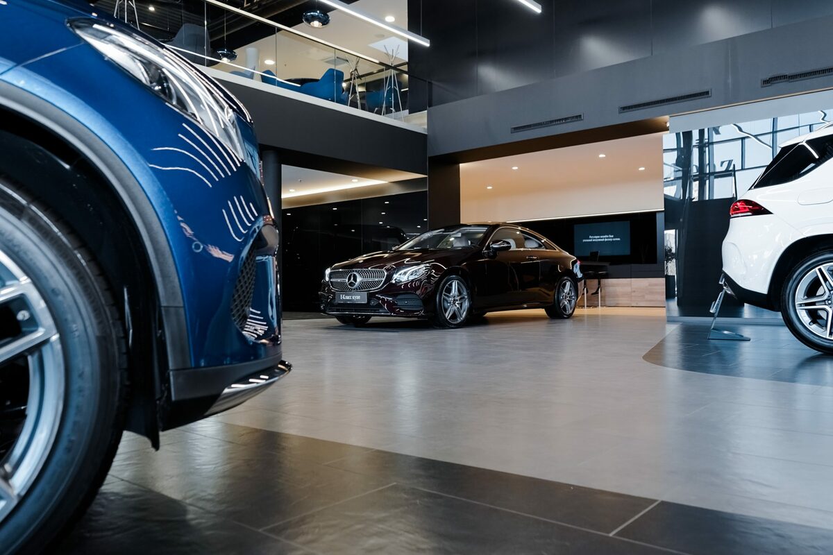6 Fresh Ideas to Entice More Customers to Your Car Showroom
