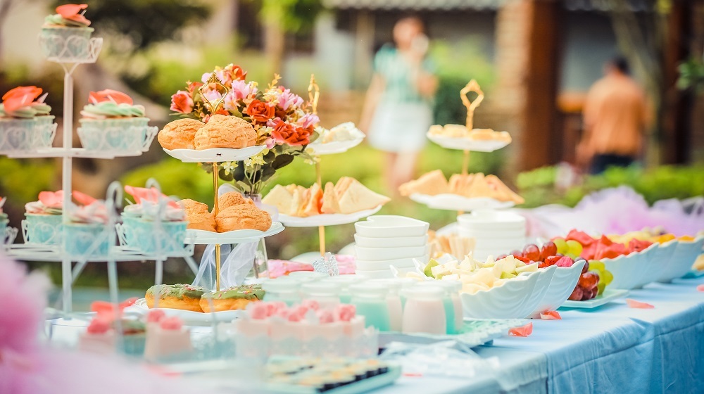 Building connections: Ideas to promote your event with GoDaddy Studio