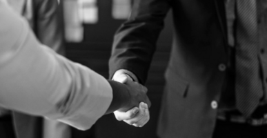 8 Ways To Follow-up in Sales Without Annoying Your Prospects | Nimble Blog