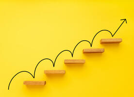 How to Train a New Employee: 7 Tips for Growing Agencies