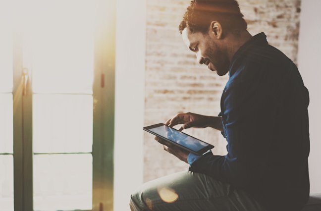 5 trends driving tech companies' AI adoption for CX in 2025