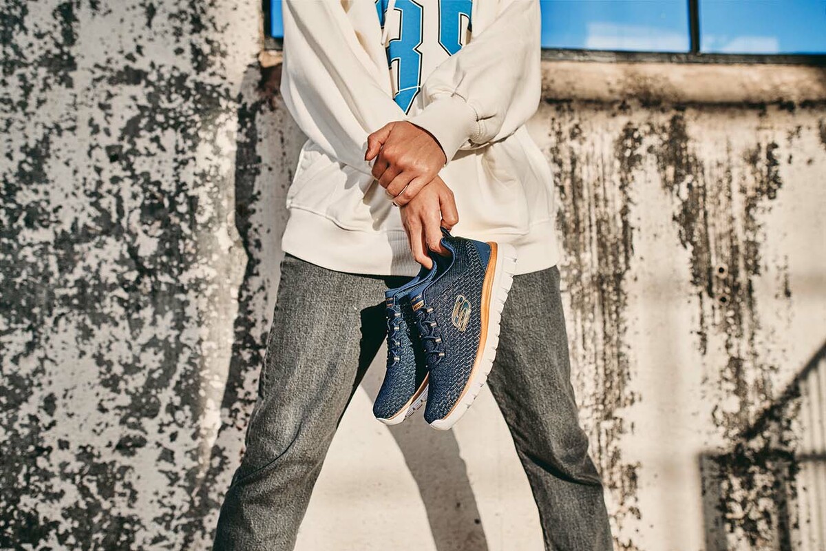 vanHaren delivered better shoe shopping experiences with Smartly.io Workspaces