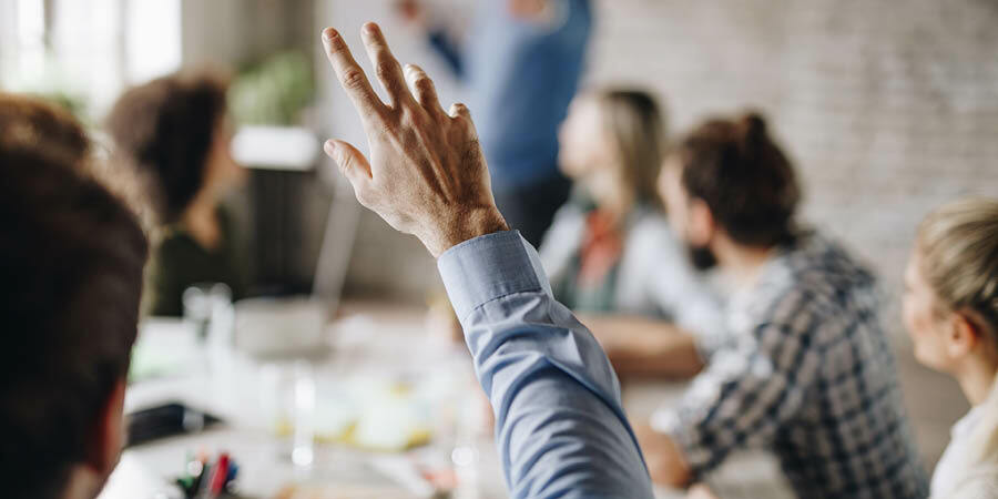 4 Tips to Consider Before Switching Companies